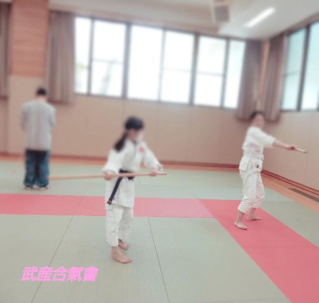 武産合氣會
合気道

杖の型を習う

#武道 #武術 #合気道 #吹田 #大阪